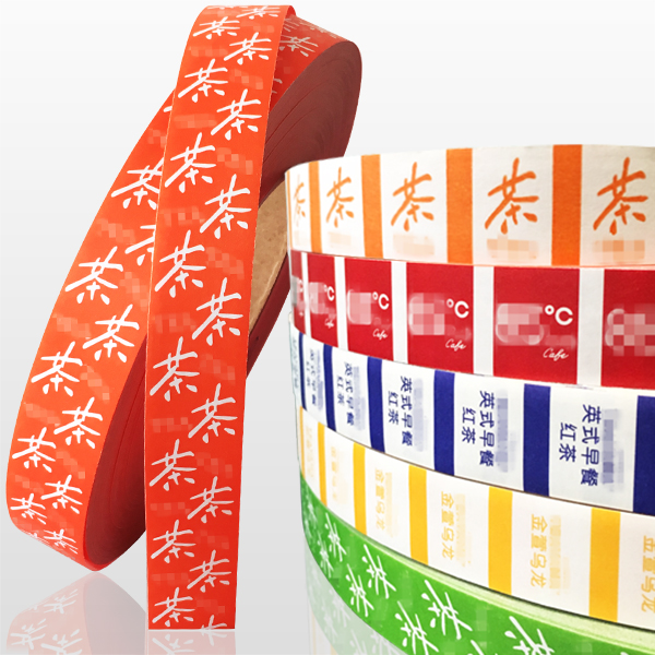Triangular flat tea bag label