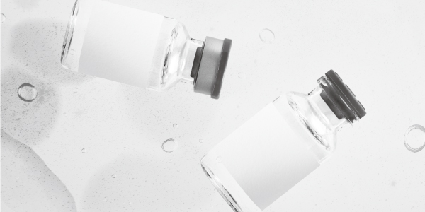 medicine-glass-vials-with-blank-white-label_600